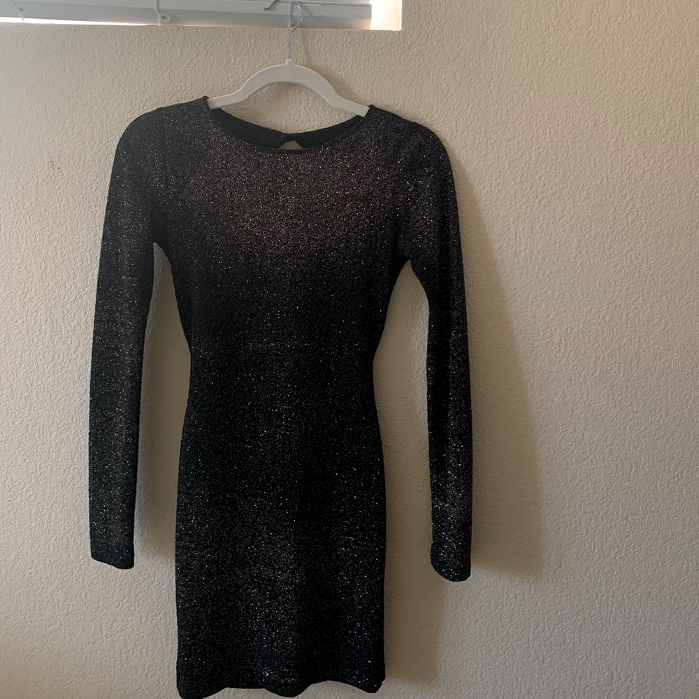Windsor backless dress